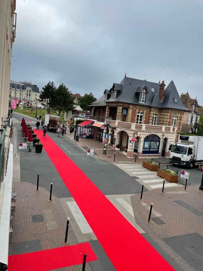 La Nacre - Logement De Charme - Cabourg Exterior photo